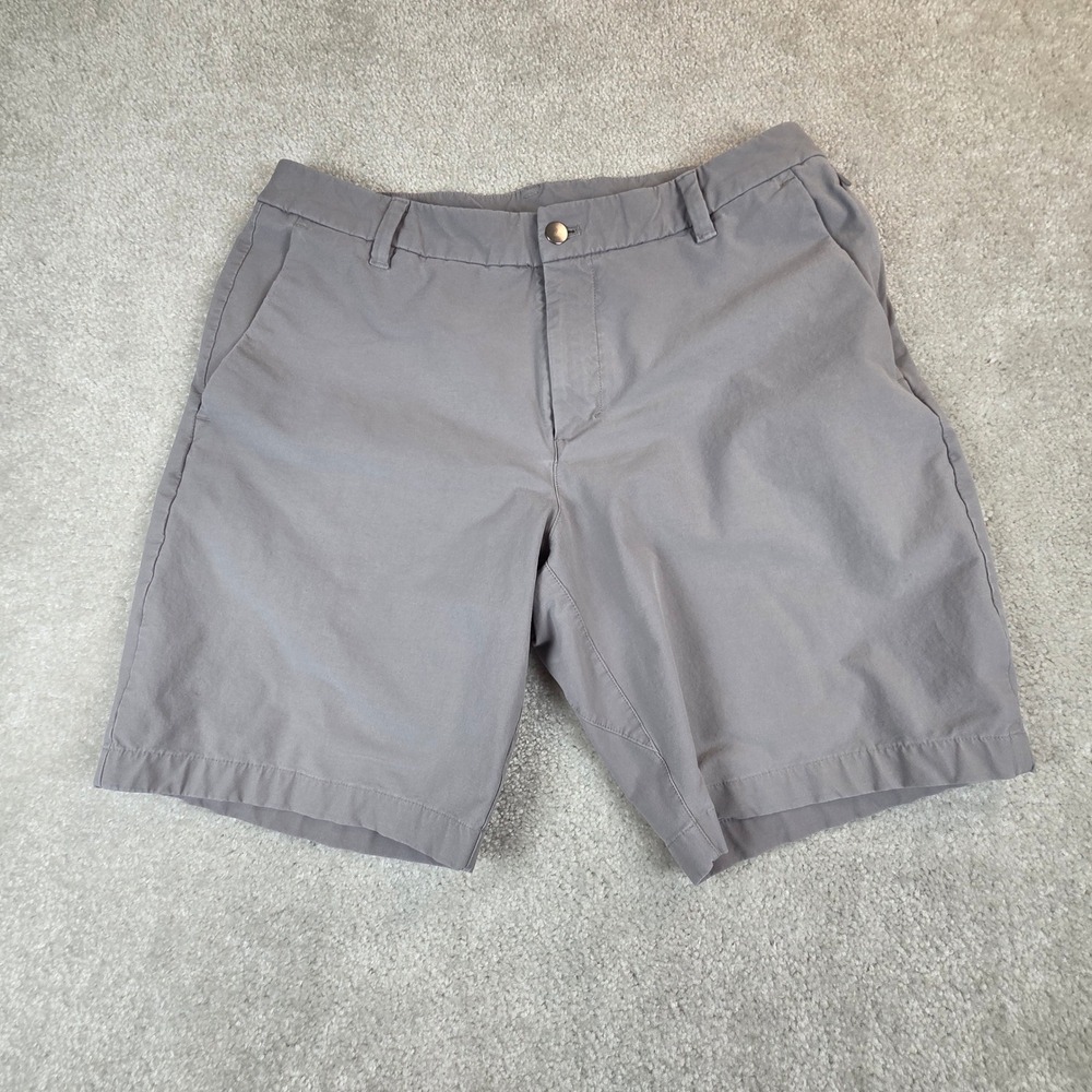 Lululemon Commission Short 9 Mens Size 34 Gray Chino Style Technical Stretch